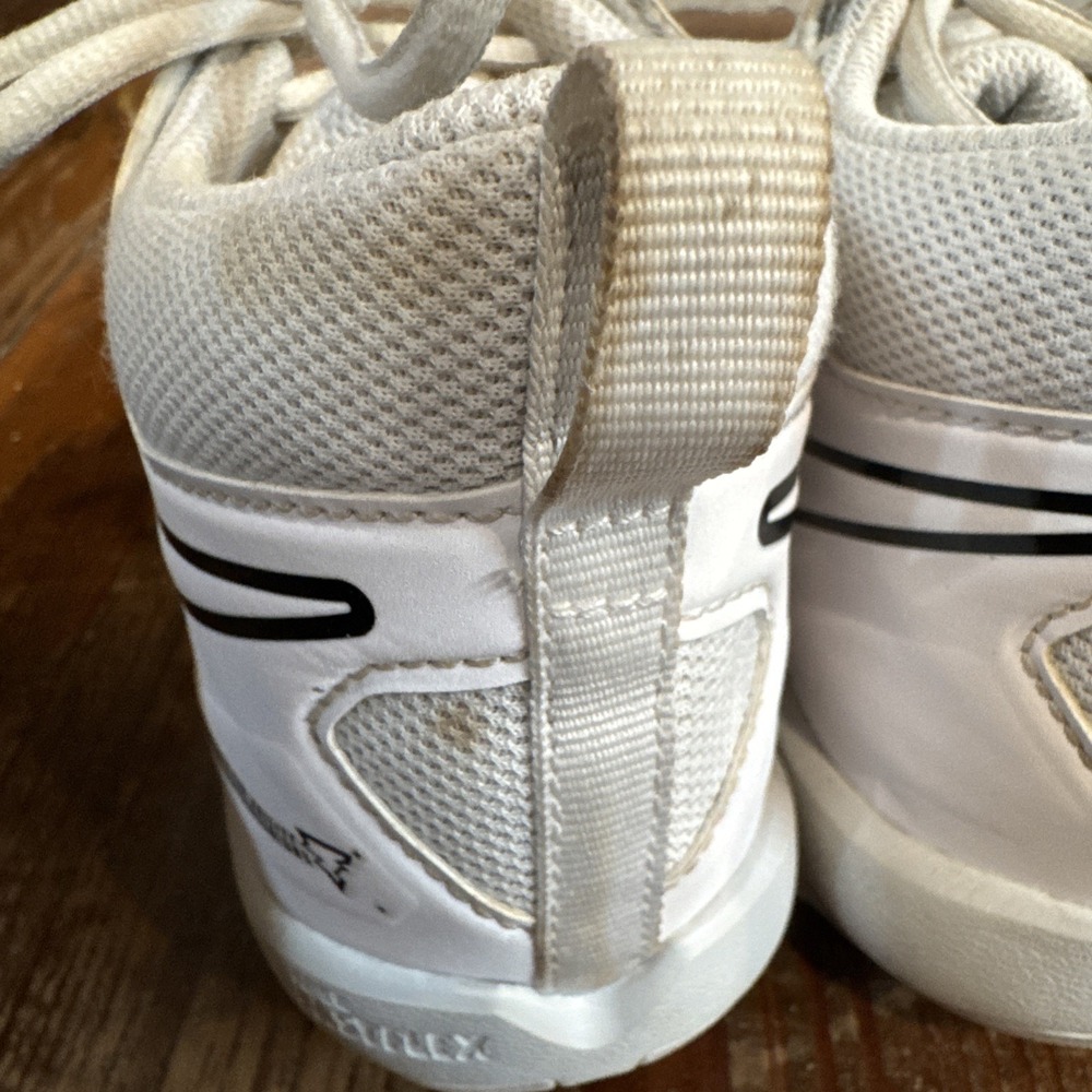 Nike Alpha Menace 3 Shark BG Youth Size 4Y CV0581-109 White - Picture 12 of 13